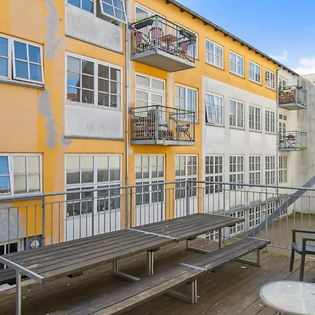 Апартаменты 4br Med Plads Til 7 I Hjertet Af